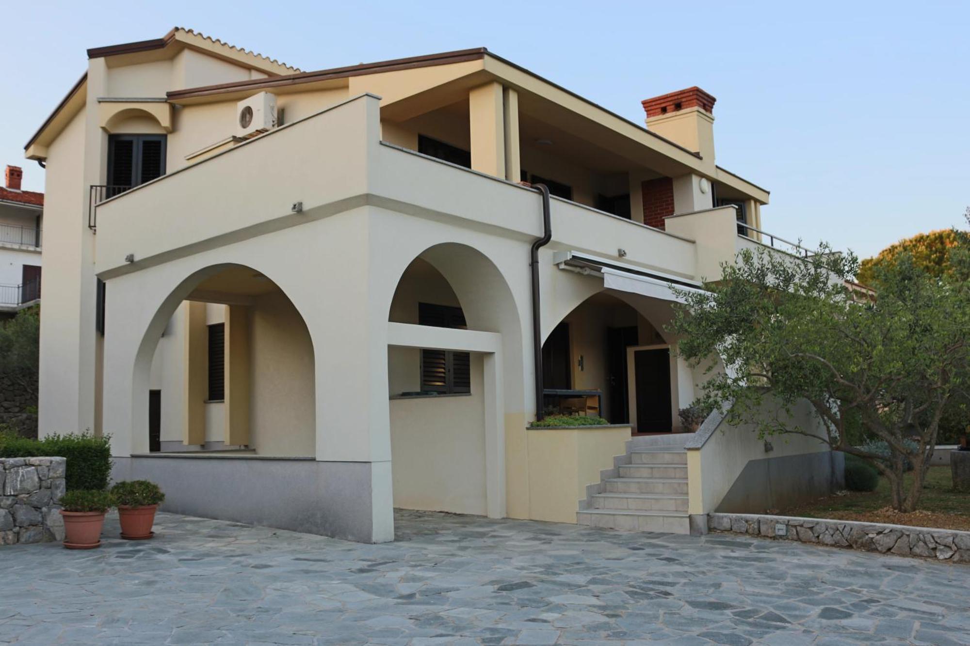 Apartman Mariolina คิร์ก ภายนอก รูปภาพ